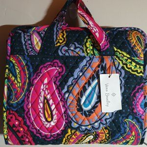Vera Bradley hanging organizer